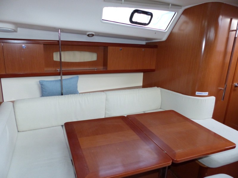 Oceanis 40 -14.JPG